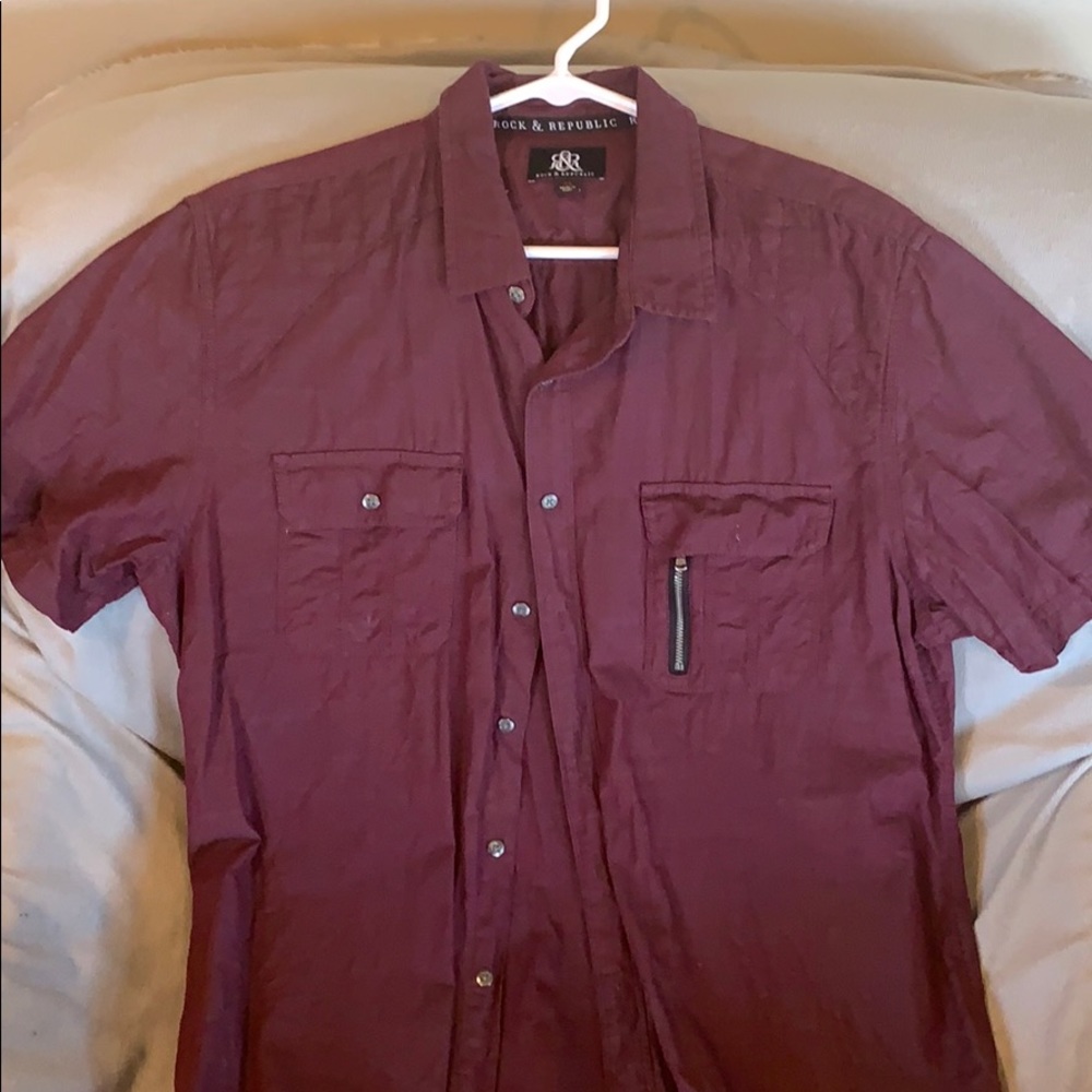 XL Rock and Republic men’s shirt